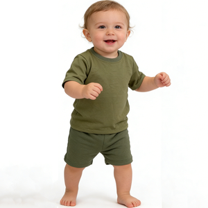 Set <span class=keywords><strong>di</strong></span> Abbigliamento Estivo per Bambino <span class=keywords><strong>in</strong></span> <span class=keywords><strong>Mussola</strong></span> 100% <span class=keywords><strong>Cotone</strong></span>, Maglietta a Maniche Corte e Pantaloncini, Due Pezzi - Product Image 1