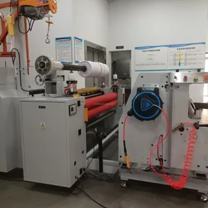 Máquina de laminação automática de tecido estreito com desenrolamento e rebobinamento automático