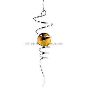 Molinillo de Viento en Espiral con Bola de Cristal, Adorno para Jardín, Patio o Terraza, Bola Decorativa con Cola en Espiral - Product Image 3