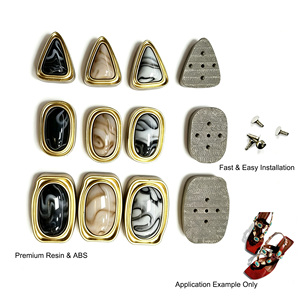 Breloques pour chaussures en résine effet marbre, base dorée en ABS, rivets à pression, décorations triangulaires et ovales pour sandales, clous de quincaillerie pour sacs - Product Image 1