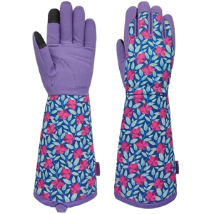 Guantes de Jardinería con Diseño Floral Morado, Palma Acolchada de Gamuza Sintética, con Tirador, para Exteriores - Product Image 1