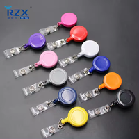 Porte-badge en plastique personnalisé en gros mignon Yoyo carte d'identité Clip porte-badge