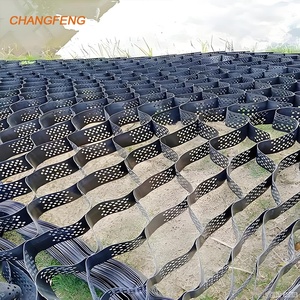 Grille <span class=keywords><strong>de</strong></span> gravier alvéolée texturée <span class=keywords><strong>en</strong></span> PEHD perforé pour la protection des pentes routières et les murs <span class=keywords><strong>de</strong></span> soutènement - Product Image 4