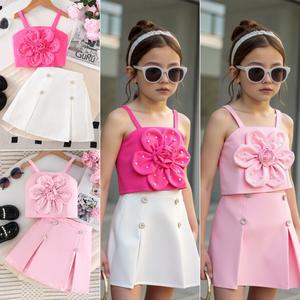 Ensemble <span class=keywords><strong>de</strong></span> vêtements d'été 2026 pour fillette : Haut court rose à grandes fleurs et <span class=keywords><strong>perles</strong></span> + Jupe blanche – Tenue adorable - Product Image 6