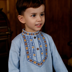 Chemise décontractée brodée 3D à col montant Babeeni, style Dubaï, tenues pour garçons, 100 % coton, sergé islamique modeste, OEKO-TEX - Product Image 1