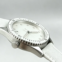 Montre mécanique automatique pour femme personnalisée, 38 mm, lunette en céramique blanche, index lumineux, aiguille des secondes en forme de cœur, bracelet en toile