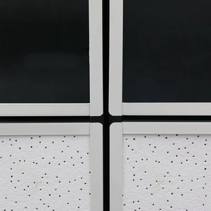 Canal <span class=keywords><strong>de</strong></span> fourrure <span class=keywords><strong>de</strong></span> <span class=keywords><strong>quille</strong></span> <span class=keywords><strong>de</strong></span> plafond léger <span class=keywords><strong>de</strong></span> prix usine pour les panneaux composites en aluminium dédiés - Product Image 5