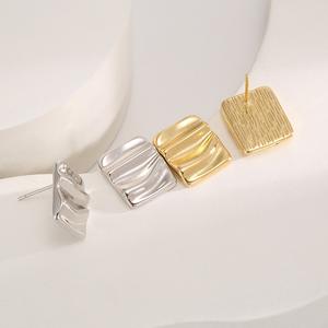 2025 mode classique Vintage carré plissé boucles d'oreilles alliage spirale boucles d'oreilles filles boucles d'oreilles accessoires - Product Image 3