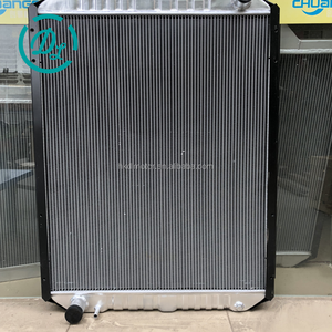 Radiateur de pelle hydraulique EexcavaStart PC220-6, réservoir d'eau ASSY, pièce 206-03-61410, noyau en aluminium durable, refroidissement efficace, 1 an - Product Image 1