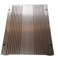 Boîtier d'extrusion personnalisé en acier inoxydable/aluminium 268x58x220mm pour amplificateur RF, signal de communication 2.4G 5.8G, routeur, usinage CNC