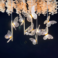 Lampadaire solaire LED papillon de luxe en gros avec 6/9 têtes pour la décoration de couloirs de mariage