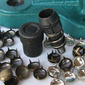 Clous à rivets semi-tubulaires en fer classiques et durables BDRAY Apparel pour application sur chaussures - Product Image 1
