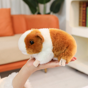 Peluche de Cobaya Personalizado Súper Suave con Relleno de Algodón PP para Regalos Navideños - Product Image 5