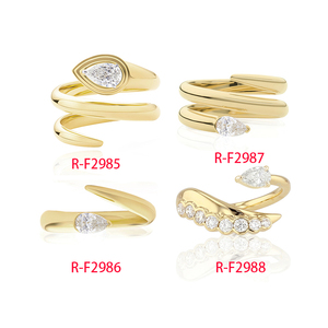 Anillo Gemnel Triple Wrap Tip to Tail con diamante en forma de pera, plata 925, movimiento de oro bajo tono. - Product Image 6