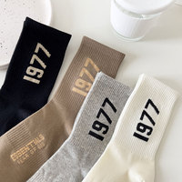 Chaussettes de sport professionnelles pour jeunes, logo personnalisé, séchage rapide, faible MOQ, nylon/coton de haute qualité, fabricant en gros