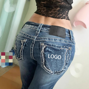 Quần jeans nữ ống loe ôm dáng cá tính, thời trang hè <span class=keywords><strong>2025</strong></span>, bán buôn, chất liệu denim xước, thêu logo. - Product Image 1