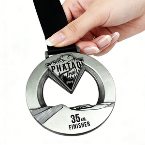 Manufacturer Custom European Carnaval Custom Metal Logo 3D Enamel Festival Souvenir Medallion Medal - Product Image 1