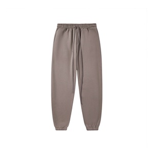 Perfectos para Cualquier Ocasión, Estos Versátiles Pantalones Casuales de Corte Ajustado Ofrecen un Ajuste Elegante, un Material Suave y Comodidad Durante Todo el Día - Product Image 2