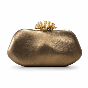 Stylish <b>Silver</b> PU Clutch Bag with Gold Crown Custom Luxury Women's Evening Bags Shell Pattern High Quality - Product Image 6