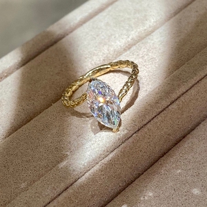 Anillo de Compromiso de Lujo Aazuo con Diamantes Cultivados en Laboratorio de 2.0ct, Oro Amarillo Sólido de 18K, Regalo para Mujeres, Boda, Fiesta, Estilo Vintage - Product Image 3