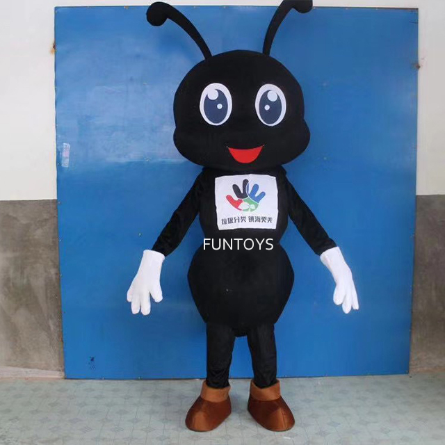 FARYODI Formica Di Peluche 23 Cm – Morbida E Abbracciabile, Peluche Nero Per Bambini E Adulti, Regalo E Decorazione