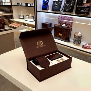 Caja de Regalo de Cartón Rígido con Forma de Libro, Biodegradable, de Tamaño Personalizado, de Lujo, con Impresión Personalizada, Tipo Concha, Magnética - Product Image 1