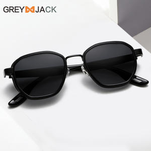 Lunettes de soleil polygonales pour femmes Grey Jack, monture en métal, verres TAC, protection UV400, type 3, pare-soleil, design noir tendance - Product Image 3