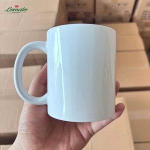 แก้วกาแฟเปล่าสำหรับพิมพ์ลายแบบซับลิเมชั่น LOMATO ขนาด 11 ออนซ์ ขายส่ง ทำจากเซรามิกพอร์ซเลน เป็นมิตรกับสิ่งแวดล้อม ปลอดภัยสำหรับอาหาร ใช้กับไมโครเวฟและเครื่องล้างจานได้ ทันสมัย - Product Image 5