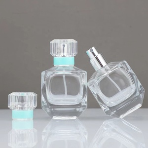 Scatola Regalo Cosmetica di Lusso Personalizzata in Cartone Rigido Fatta a Mano per Crema Viso, Materiali Riciclati, Finitura Opaca - Product Image 6