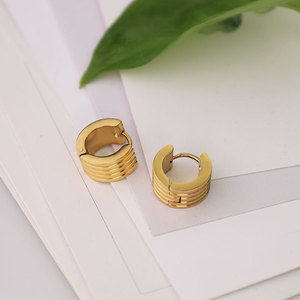 Minimalist Striped Hoop Earrings Gold Geometric Design For Women - Product Image 2