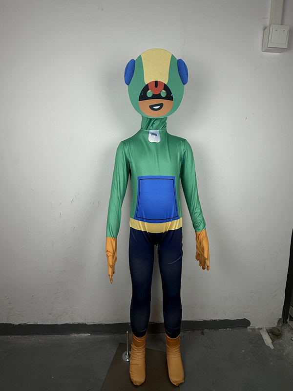 Green tight-fitting suit 2