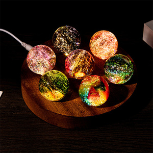 Lampe de table LED en cristal actionnée par USB 3D lune LED Globe coloré veilleuse enfants cadeau de Noël pour les vacances de Noël - Product Image 5