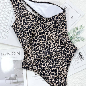 Traje de Baño Bikini Bandeau para Mujer YY5190, Mini Micro Brasileño, Calado, Estampado a Rayas, Sin Costuras - Product Image 4