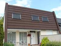 Tuiles et tôles de toiture en métal revêtues de pierre, ignifuges, résistantes à la corrosion, isolation thermique pour la construction de villas et de maisons