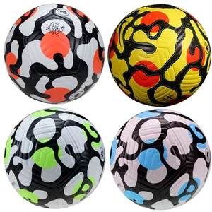 Personalizza il materiale del pallone da calcio della tazza della partita a buon mercato ha un pallone da calcio ufficiale di dimensioni e peso Standard di formazione in PVC/TPU/PU