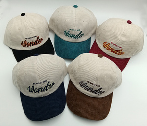 Cappellini da Baseball in Velluto a Coste con Visiera a Contrasto e Slogan Ricamato "<span class=keywords><strong>Be</strong></span> Wild and Wonder", Regolabili - Product Image 1