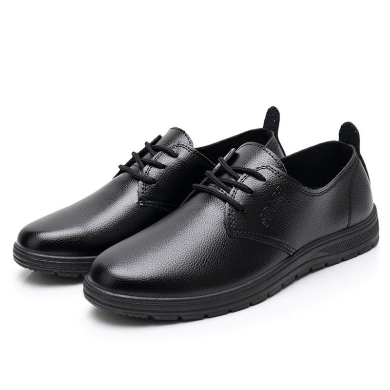 Zapatos negros con cordones 567