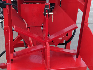 Processeur <span class=keywords><strong>de</strong></span> bois <span class=keywords><strong>de</strong></span> chauffage diesel 19 ch 42 tonnes Machine <span class=keywords><strong>de</strong></span> traitement du bois <span class=keywords><strong>de</strong></span> chauffage Haute capacité Fendeuse <span class=keywords><strong>de</strong></span> bois Scie à bois pour N.Z/E.U/Chili/Japon - Product Image 4