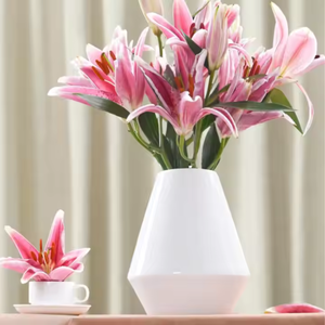 Vintage European-Style Porcelain <b>Vase</b> - Custom Sizes | Elegant Ngoc Binh Design for Luxury Weddings & Upscale Restaurant Decor - Product Image 5