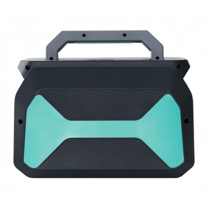 Générateur solaire MPPT professionnel de 800 W en continu et surveillé par Wi-Fi avec lampe de poche pour les entrepreneurs et les équipes sur le terrain - Product Image 3