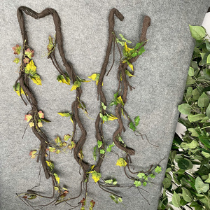 Vignes artificielles Suzume II, feuilles vertes, fausses vignes grimpantes en plastique, plantes décoratives pour plafond - Product Image 2