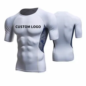 Großhandel Gym Wear Design Ihre eigenen MMA Sublimation Ärmel Rash Guard Benutzer definierte Logo Männer Rush Guard gedruckt