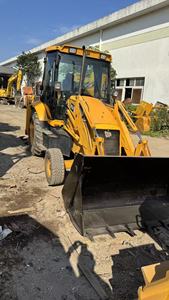 Retroexcavadora JCB 4CX/3CX Usada, Amarilla, Equipo de Construcción con Cucharón y Brazo Excavador, Buen Estado, Motor para Trabajo Pesado - Product Image 3