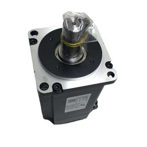 Moteur AC Yas-kawa SGM7P-01A7A21 100W 200V avec encodeur absolu 24 bits, série plate Sigma-7P pour robot semi-conducteur - Product Image 3