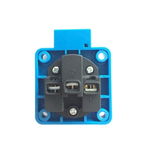 <span class=keywords><strong>Blu</strong></span> IP44 250v 13A 3pin 2P + E Della Parete del REGNO UNITO Pannello impermeabile presa britannica - Product Image 2
