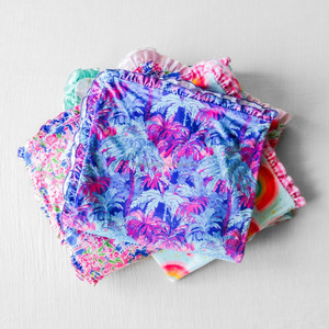Couverture de plage à volants double couche pour tout-petits, fabrication OEM/ODM, couverture courte en peluche pour enfants, couverture douce pour les genoux. - Product Image 1