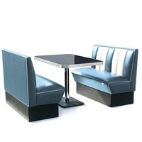 Ensemble de banquettes de restaurant rétro en forme de U avec table et chaises, mobilier de restaurant en cuir PU bleu et blanc pour hôtel et bar