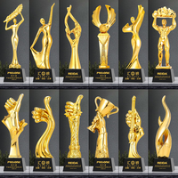 Trophées en cristal en forme d'étoile avec logo personnalisé, récompenses d'honneur en résine de haute qualité pour les compétitions, catégorie de produits médailles et plaques