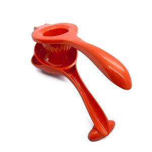New Design Lemon Juicer Squeezer Screw Top Squeezers Aluminium 01BA049 Lemon Juicer Squeezer 01BA049 - Product Image 4