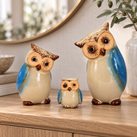 Ensemble de figurines de famille de hiboux en porcelaine, 3 pièces, avec ailes bleues et rouges, statues Art Déco émaillées, décoration de maison forestière, décorations d'étagère, symbole de sympathie